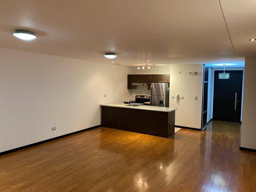 En Alquiler – Bello Apartamento De 97 Metros En Sector Exclusivo De Zona 14 - Foto 2 de 10