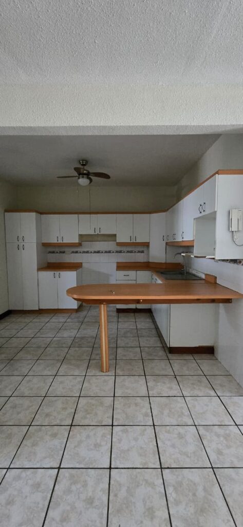 Casa En Venta En Zona 2 De Villa Nueva - Foto 5 de 10