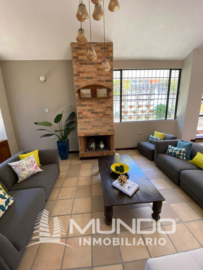 Casa En Renta En Zona 16 En Condominio - Foto 4 de 15