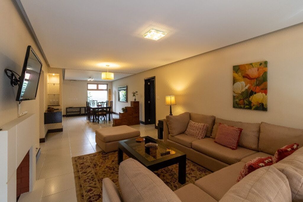 En Alquiler – Apartamento Amueblado Zona 10/ 2 Habitaciones - Foto 5 de 14