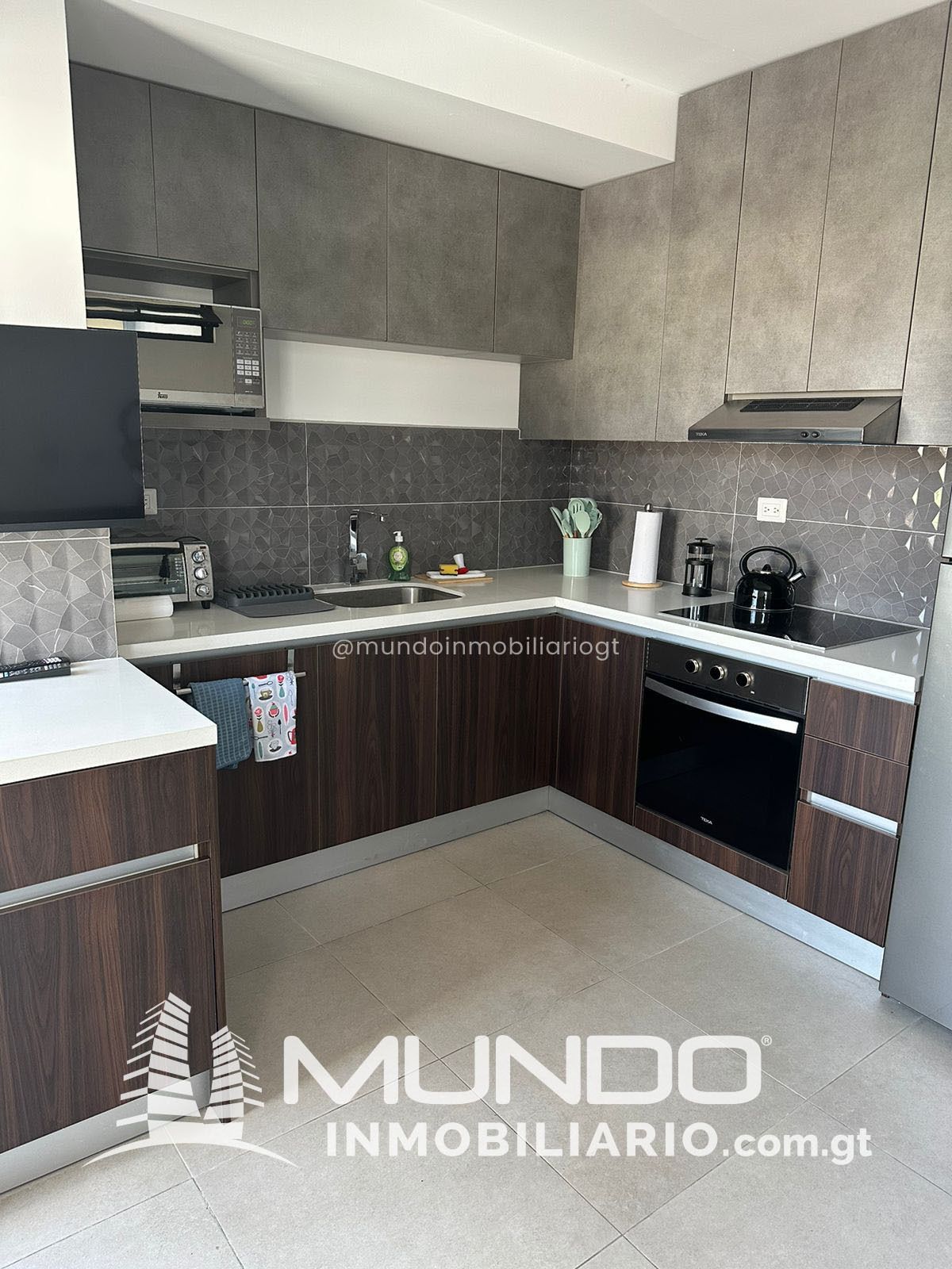 Apartamento Amueblado En Renta Zona 10