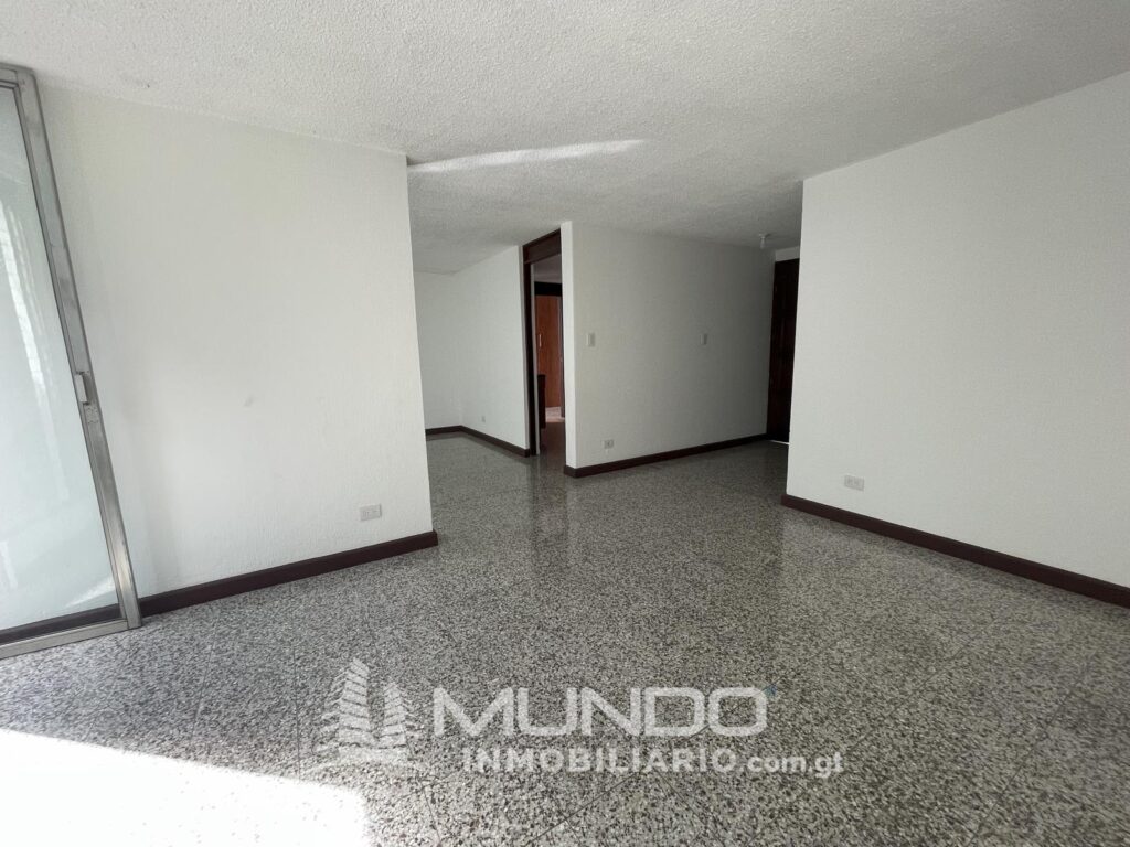 Casa En Renta En Zona 10 - Foto 2 de 14