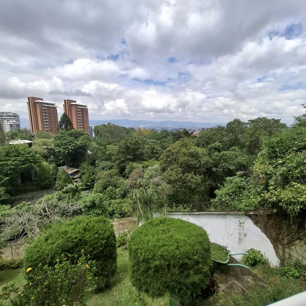 Casa De Venta Residencial La Mirada Km 10.5 Guatemala - Vista principal de la propiedad