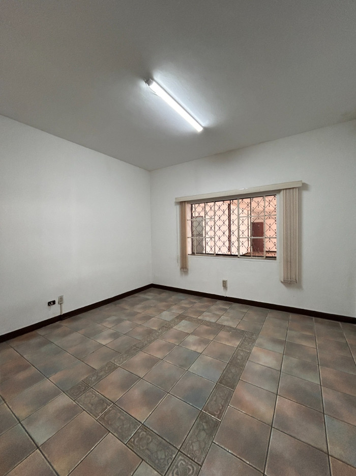 Casa Para Oficinas En Alquiler En Zona 10, Ciudad De Guatemala - Foto 4 de 8