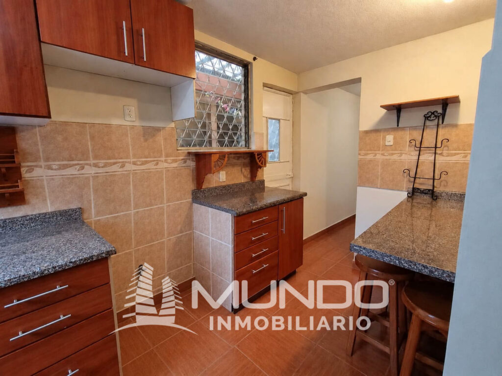 Casa En Venta Zona 17 - Foto 2 de 14