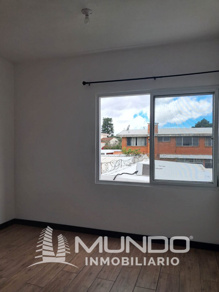 Townhouse En Renta Zona 15 / Mundo Inmobiliario - Foto 5 de 13